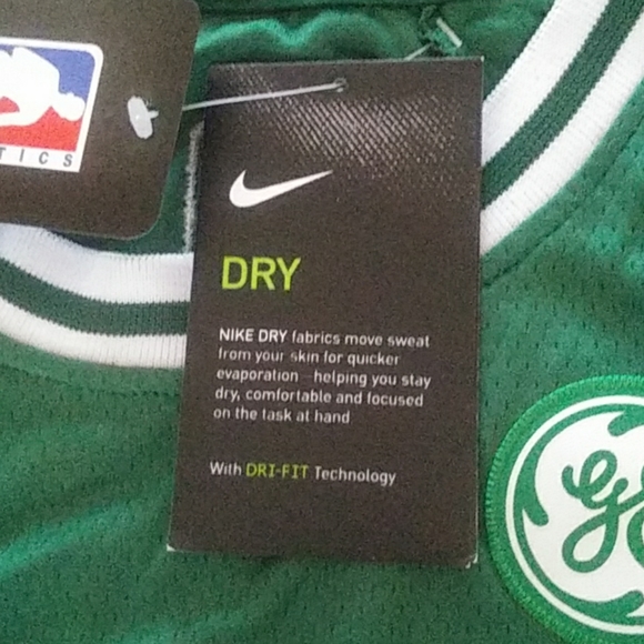 Kyrie Irving Boston Celtics Swingman Jersey - Picture 5 of 7